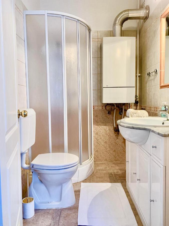 Fidelissima Apartman Sopron Luaran gambar